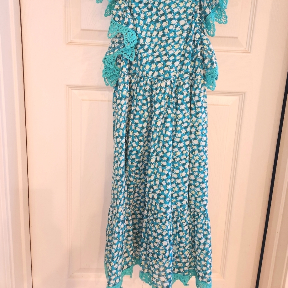 Girls Dress 👗 - Picture 2 of 5